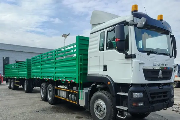 Derun 21 enot Drawbar Full Trailer je šel v pristanišče Tianjin